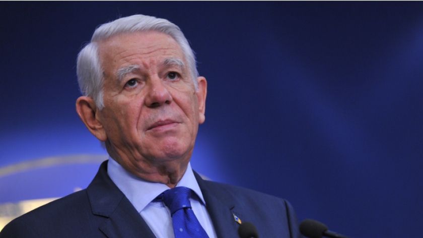 Teodor Meleşcanu, pentru un cotidian polonez. Anunţ despre anul în care România poate adera la euro