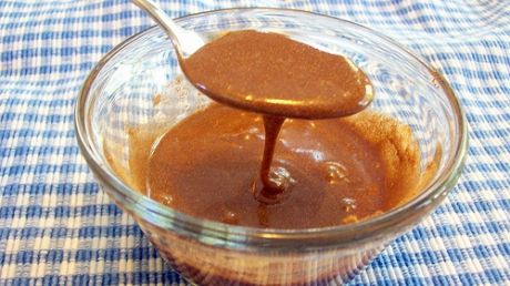 Tratamentul ăsta face minuni: Motivul pentru care este bine să consumăm miere cu scorţişoară