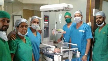 ŞOC! A născut un copil, medicii l-au studiat. Ce au văzut în abdomenul micuţului. S-au speriat