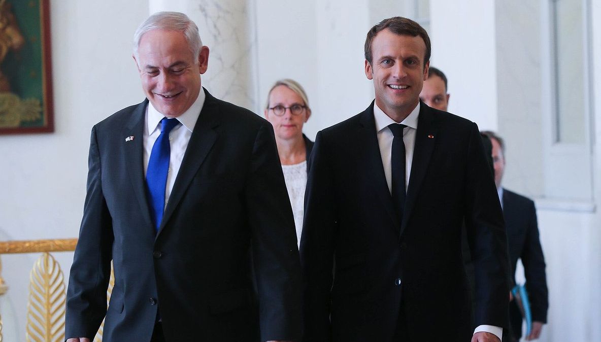 Cine este consilierul care îl va însoţi pe Macron în România: Vorbeşte fluent limba română  