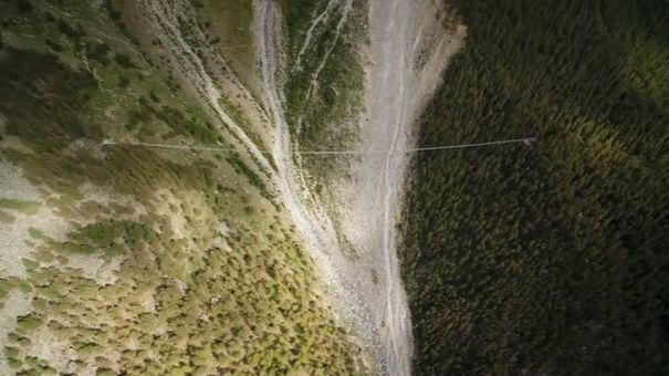 Imagini inedite! Cum arată cel mai lung pod pietonal din lume