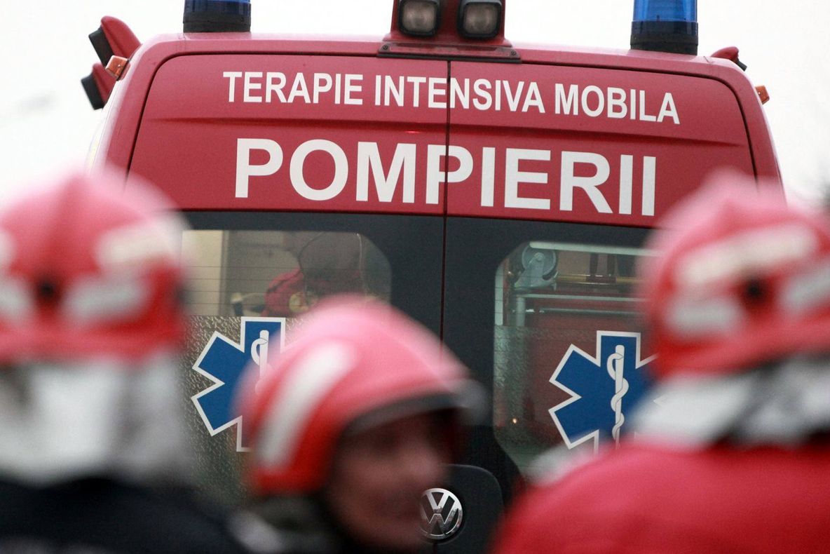 INCENDIU de amploare la Galaţi. Pompierii se luptă cu flăcările - UPDATE