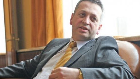 Fostul ministru al Transporturilor Relu Fenechiu a fost eliberat condiţionat