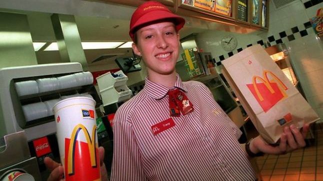 Au cumpărat mâncare de la McDonald's, dar când au ajuns acasă au avut un ȘOC! Ce au primit de fapt