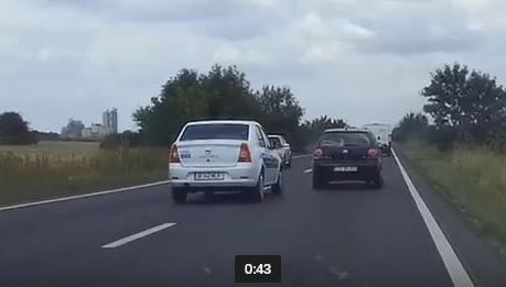 VIDEO. Şoferul care sfidează moartea. Cum a fost surprins în trafic