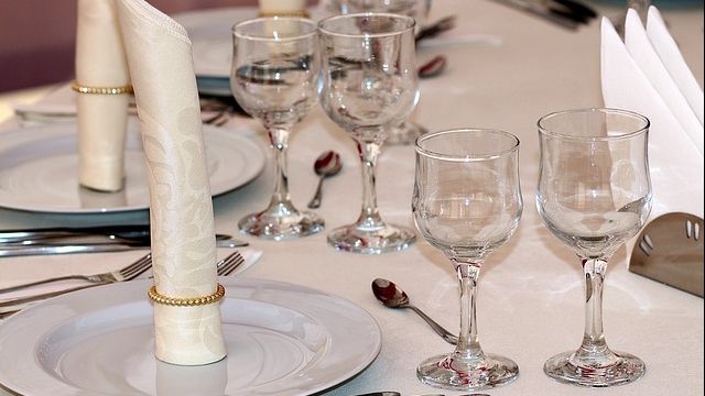 Vrei să slăbești? Ora la care să nu mai iei niciodată masa 