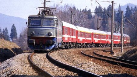 Bătrân decedat în Bistrița-Năsăud, după ce a fost lovit de tren