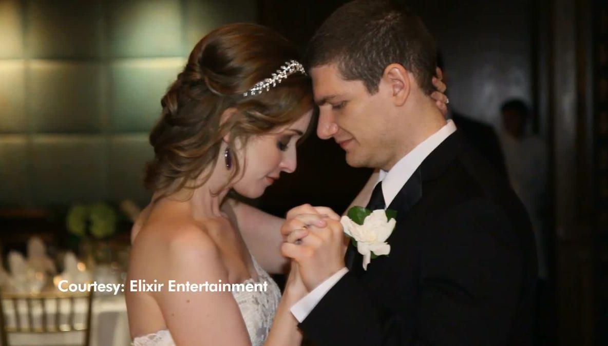 Cuplul de ROMÂNI care trebuie să plătească 1 milion de dolari fotografului de nuntă