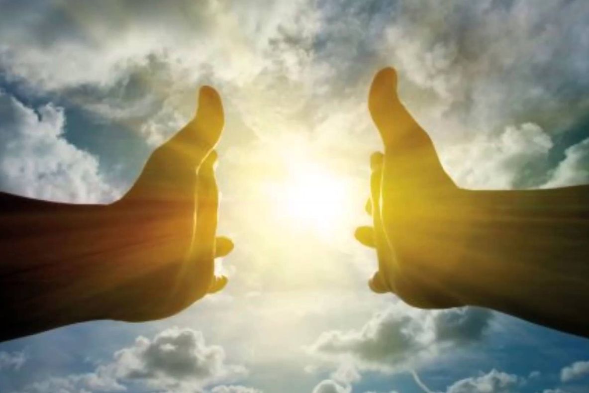 Teorie șocantă: ”Niciun om nu crede, de fapt, în Dumnezeu”. Cum este posibil