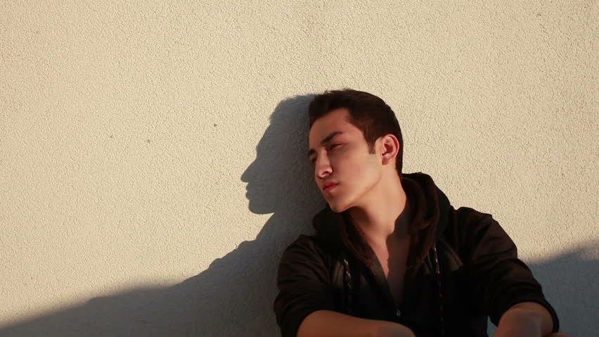 INS, STATISTICĂ SUMBRĂ pentru tineri. Acum a ajuns la cel mai înalt nivel 