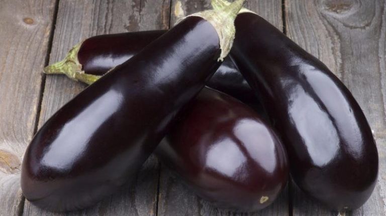 Ce nu știai despre cojile de vinete. Nu le vei mai arunca de acum înainte!