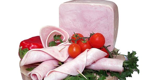 Adevărul despre ŞUNCA PRAGA. Ce consumi în realitate