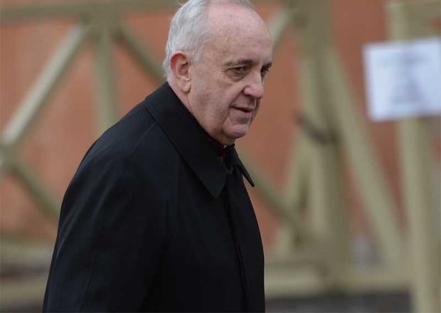 Papa Francisc își face debutul pe marile ecrane. Ce rol interpretează Suveranul Pontif