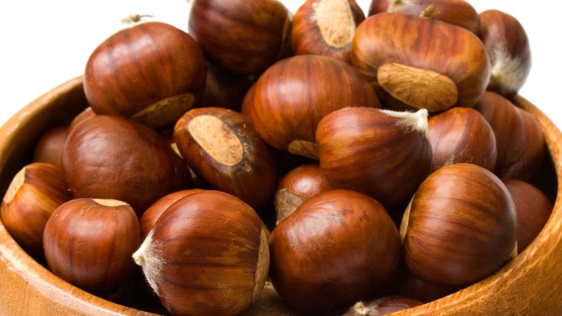 Beneficiile terapeutice uimitoare pe care le aduc castanele: Nici nu ne imaginăm, însă...