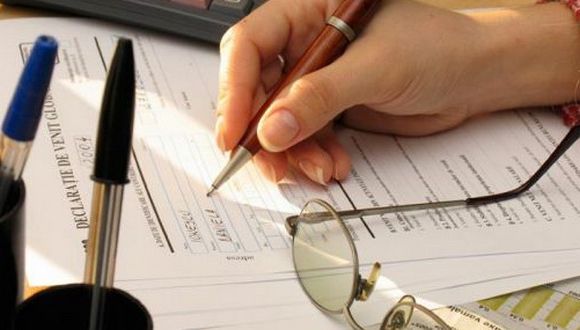 Ai mai multe contracte de colaborare? În fiecare lună trebuie să dai o declaraţie