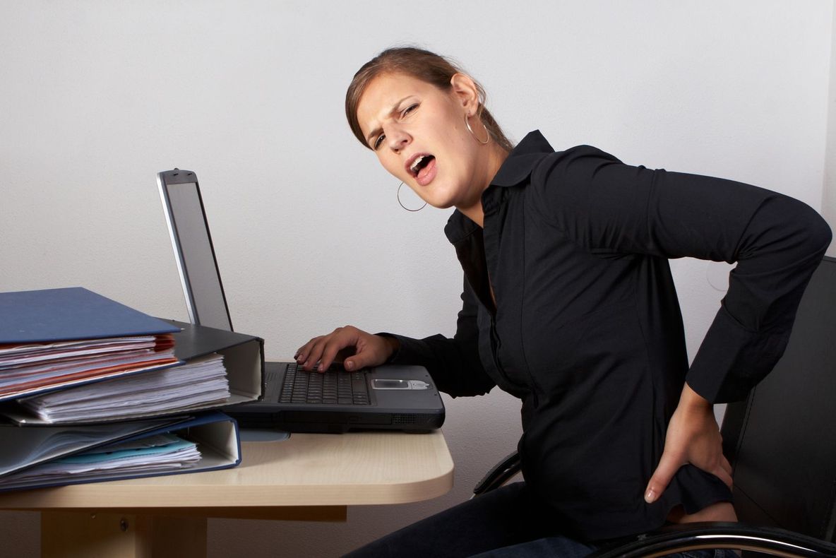 Durerile de spate pot anunța o infecție urinară