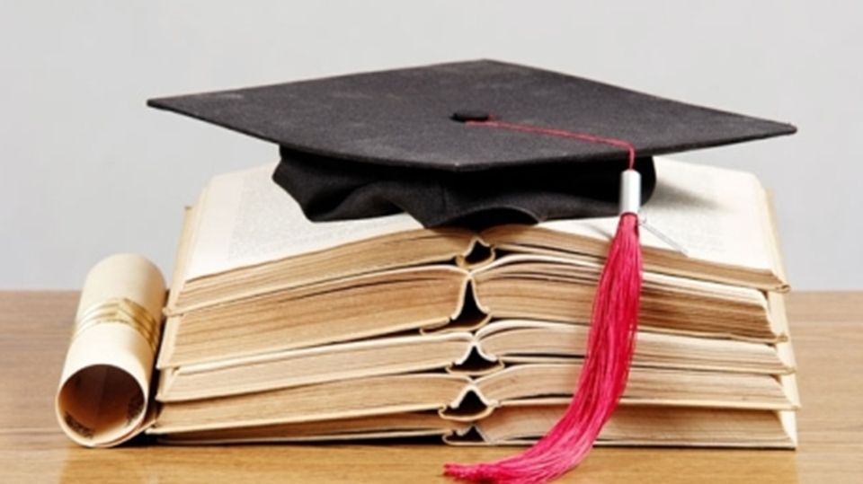 ADMITERE FACULTATE SESIUNEA TOAMNĂ. SUTE de locuri BUGETATE la universităţile din Timişoara