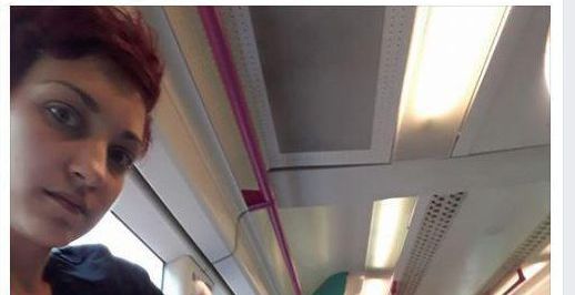 A urcat în autobuz și a început să-și alăpteze copilul. A avut un ȘOC când a văzut reacțiile