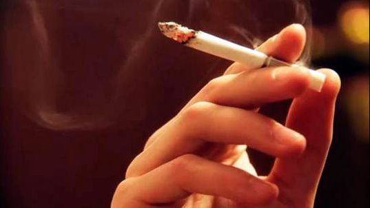 Iată ce efect are un pachet de țigări asupra plămânilor