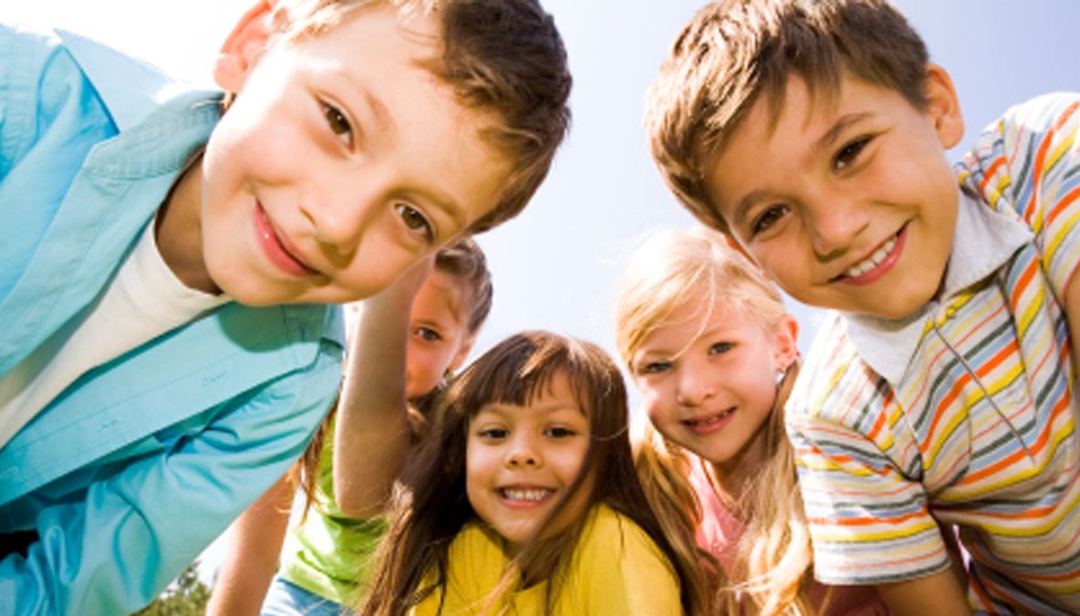 500 de euro pentru fiecare copil din România din ianuarie 2018. Asta dacă Guvernul nu se răzgândește