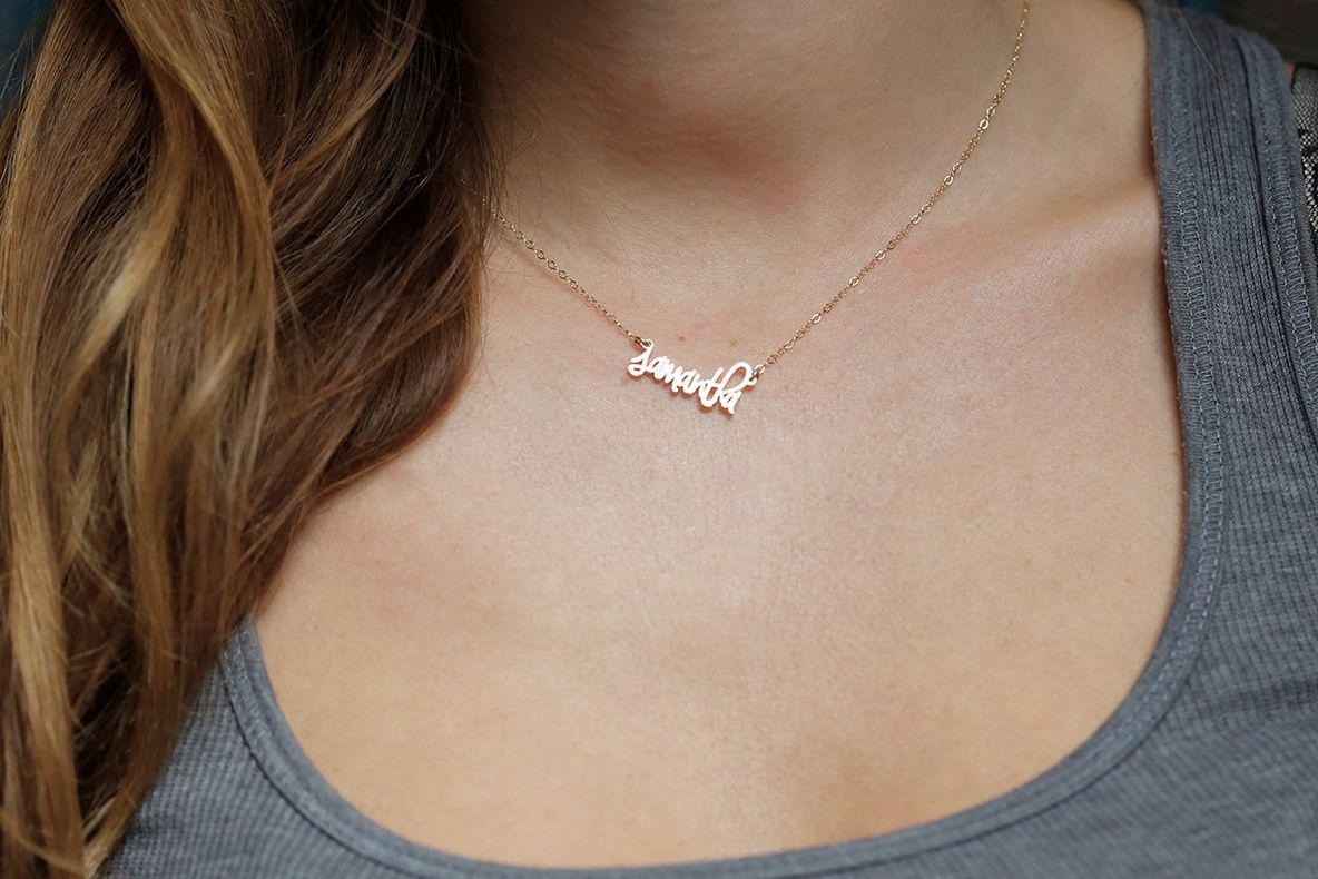 Cele mai atrăgătoare şi sexy NUME din lume. Al tău este printre ele?