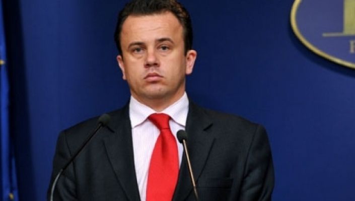 Ministrul Liviu Pop a dezvăluit de ce a participat la deschiderea anului şcolar la Vişeul de Jos 