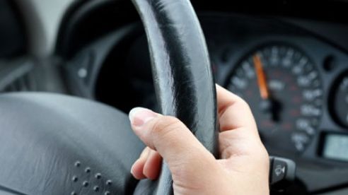 Accident cumplit în Sibiu, produs de un şofer beat şi fără permis: doi morţi