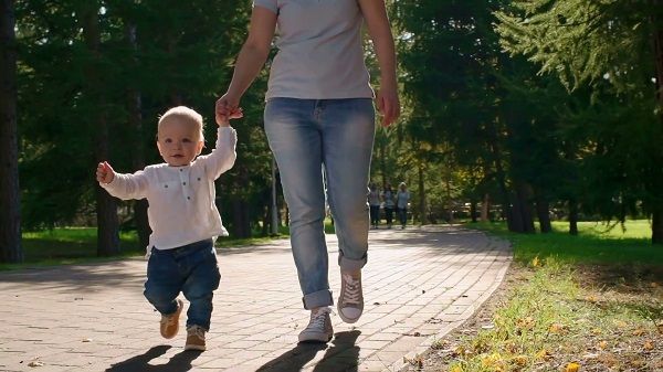 Cine e mama copilului? TESTUL ONLINE care pune pe jar internauţii: ce spune despre tine!