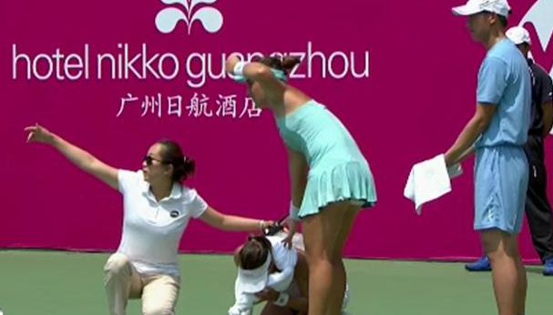 Probleme pentru Patricia Țig! S-a prăbușit pe teren 