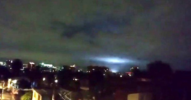 Cutremurul din Mexic a declanșat misterioase LUMINI verzi și albastre pe cer