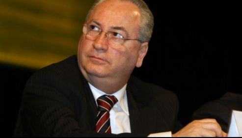 Fostul ministru Puiu Haşotti a demisionat din PNL