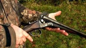 Dramă în familia unui om de afaceri, după ce acesta s-a împuşcat cu arma de vânătoare