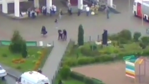 Atac armat într-o școală din Moscova