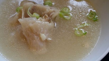 Supa de OASE. Tot ce trebuie să ştii despre cel mai vechi LEAC din lume. Vindecă zeci de boli!