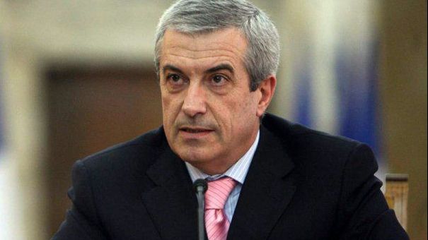 Tăriceanu: Preşedintele sapă la fundaţia Guvernului. Vrea guvern de tehnocraţi