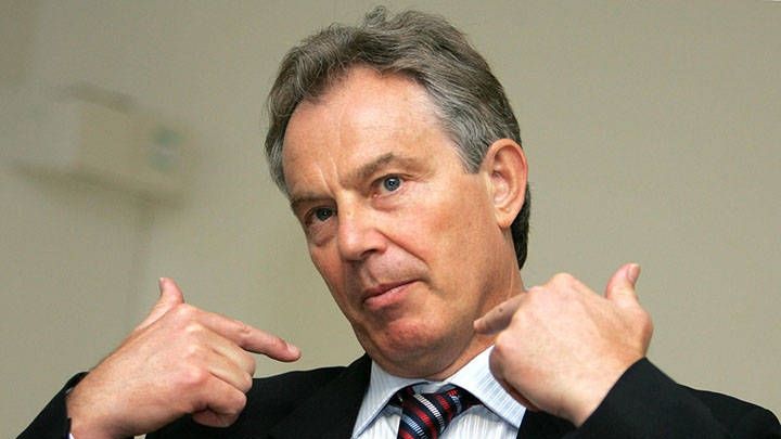 Un fost premier a răbufnit: Dacă nu te vaccinezi, ești de-a dreptul IDIOT