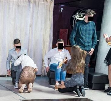 Anchetă la Cluj după "Balul sexual". Ce spun directorul şcolii şi Inspectoratul Judeţean