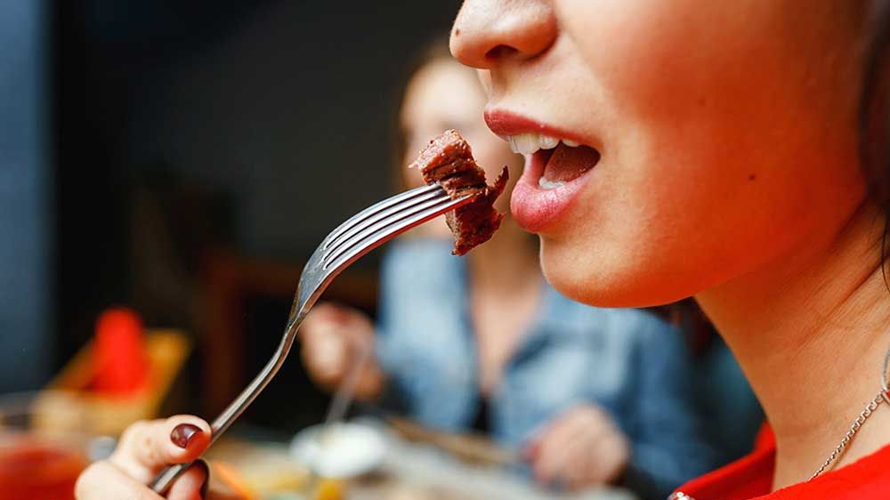 Medicii avertizează! Lucruri pe care nu ar trebui să le faci după ce mănânci