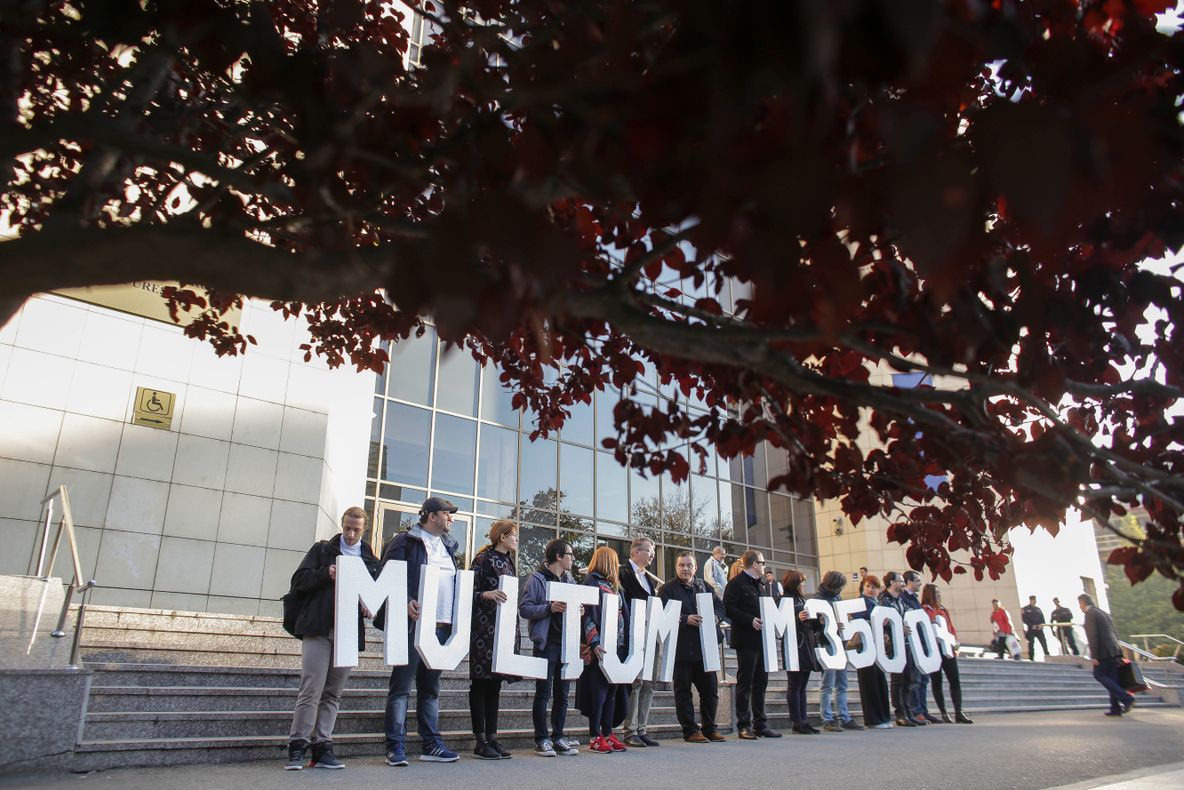 Revoltă fără precedent în sistemul judiciar. 3500 de magistraţi, împotriva modificărilor 