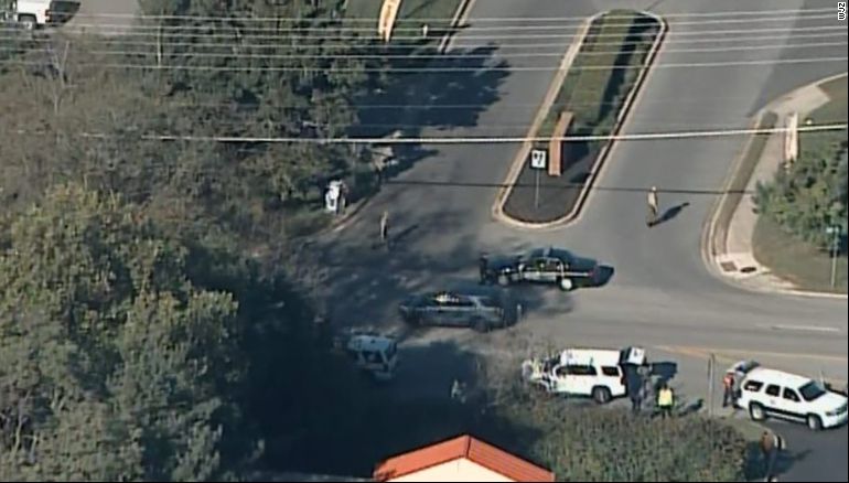 Incident armat în SUA: 3 morţi şi cel puţin 2 răniţi grav. Atacatorul, în libertate - şcoli închise 