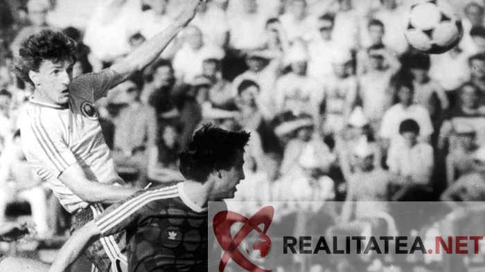 Gică Popescu împlineşte 50 de ani. Vezi imagini de arhivă extraordinare cu fostul mare internaţional