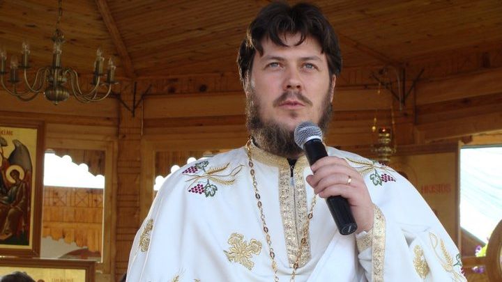 Părerea unui preot despre mișcarea #metoo: ”Nu cumva s-au complăcut pentru niște avantaje?”