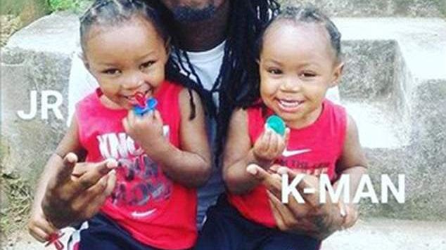 Crimă halucinantă! O mamă și-a ars de vii copiii, pe motiv că nu mai avea bani să-i întrețină