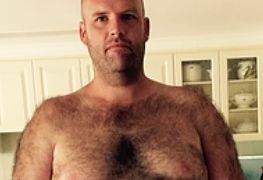 Timp de un an, a mâncat numai CARTOFI. Cum i s-a modificat corpul? A uimit lumea medicală!