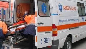 Un copil în vârstă de un an și jumătate, în stare gravă după ce a căzut într-o oală cu apă fierbinte