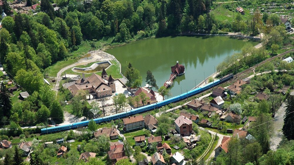 Cel mai mic oraş din România a devenit atracţie mondială