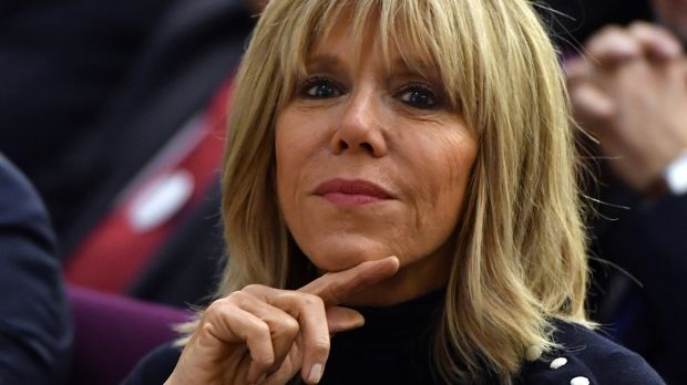 Motivul ascuns pentru care Brigitte Macron nu foloseşte niciodată ruj şi ojă colorată