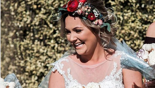 Cea mai nonconformistă mireasă? Nimeni nu mai are un BUCHET ca al ei!