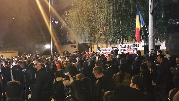 COLECTIV. Concert la Arenele Romane, în seara aceasta