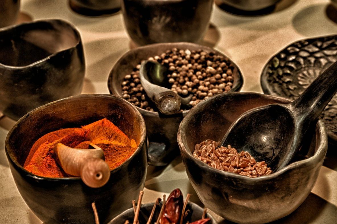 Condimentul-minune care previne şi tratează cancerul